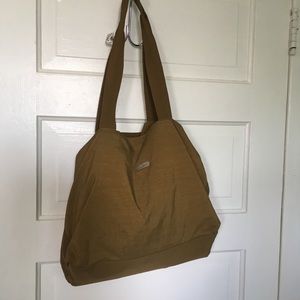 Baggalini shoulder bag